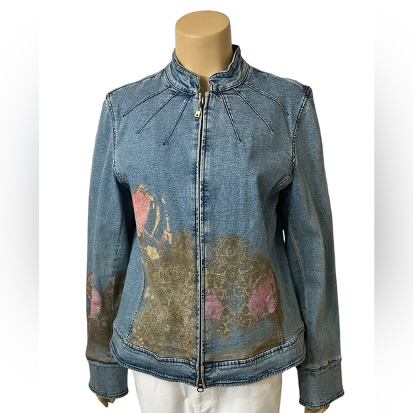 VINTAGE NWOT..DANA BUCHMAN DENIM JACKET ZIPPER FRONT WITH PAINTED FLOWERS. - Picture 1 of 15